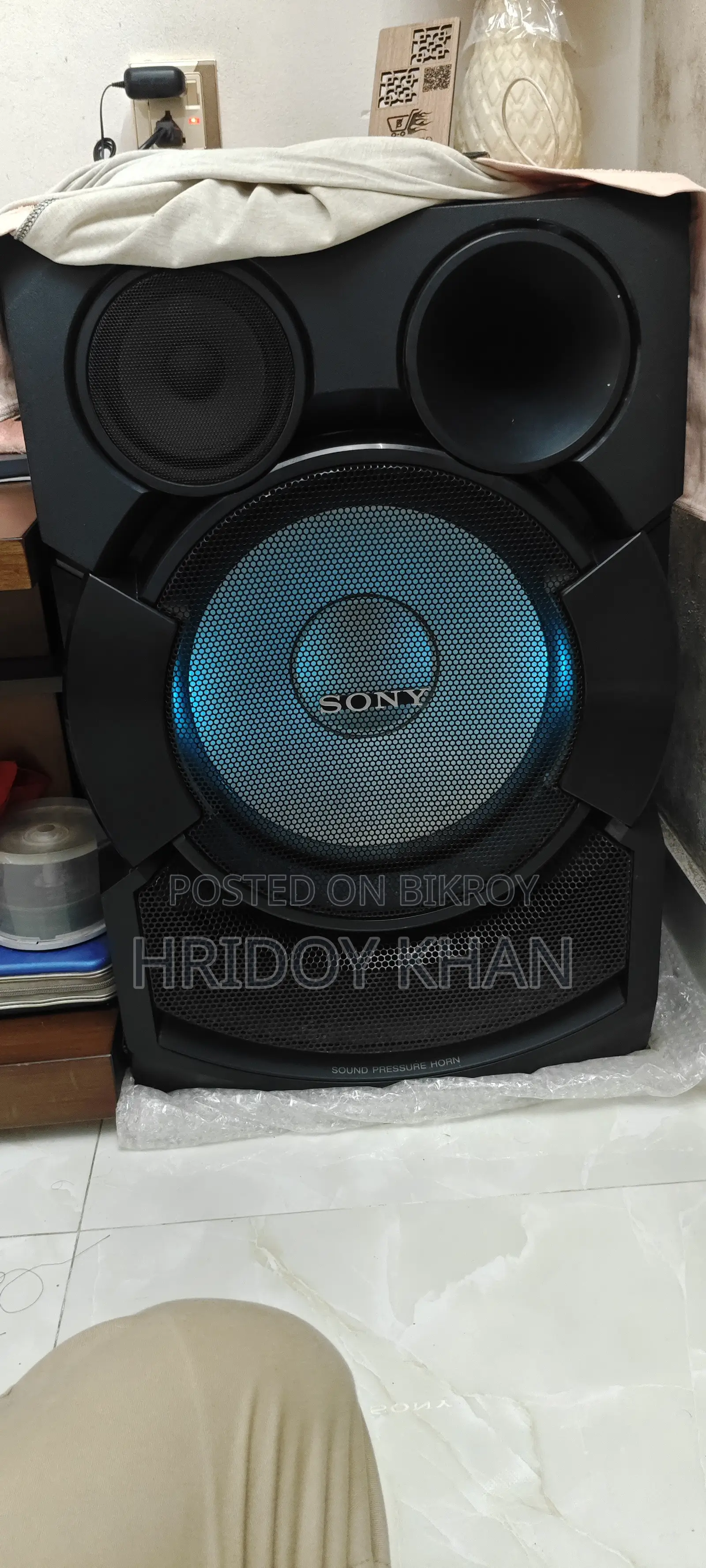 Sony Shake-X70d High Power Home Audio Speaker System With DVD