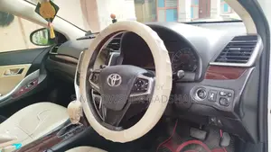 Toyota Premio 2016 Beige