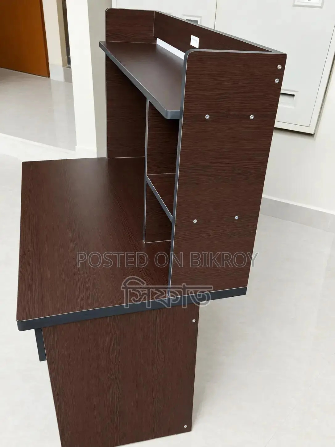 Large Size Computer Table