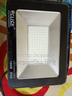 ক্লিক স্লিম এলইডি লাইট ১০০ডব্লিউ