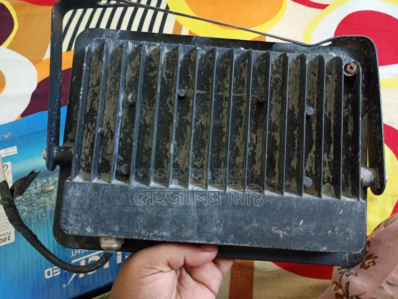 ক্লিক স্লিম এলইডি লাইট ১০০ডব্লিউ