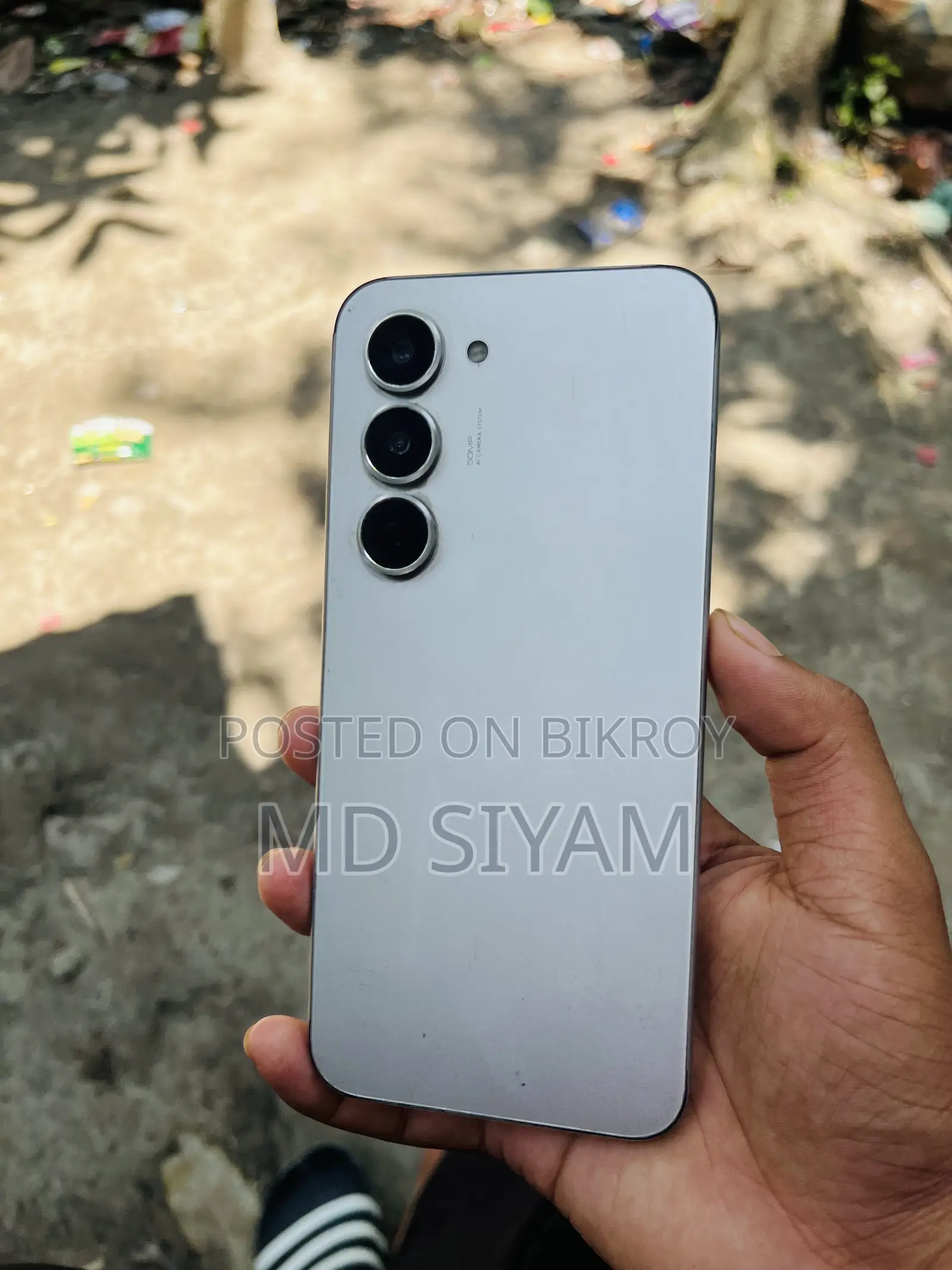 টেকনো স্পার্ক ৪০ প্রো ১২৮ জিবি সাদা