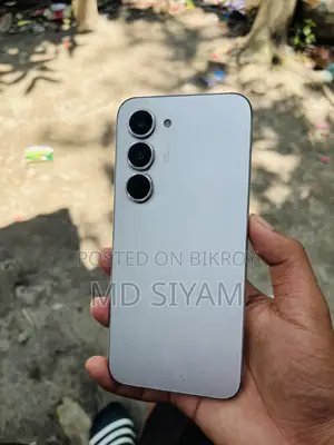 টেকনো স্পার্ক ৪০ প্রো ১২৮ জিবি সাদা