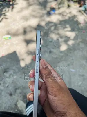টেকনো স্পার্ক ৪০ প্রো ১২৮ জিবি সাদা