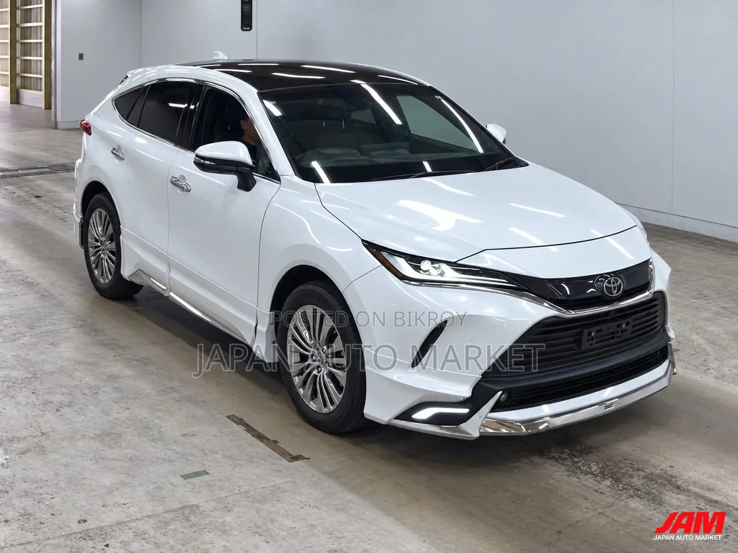 Toyota Harrier Hybrid Z 2023 Pearl