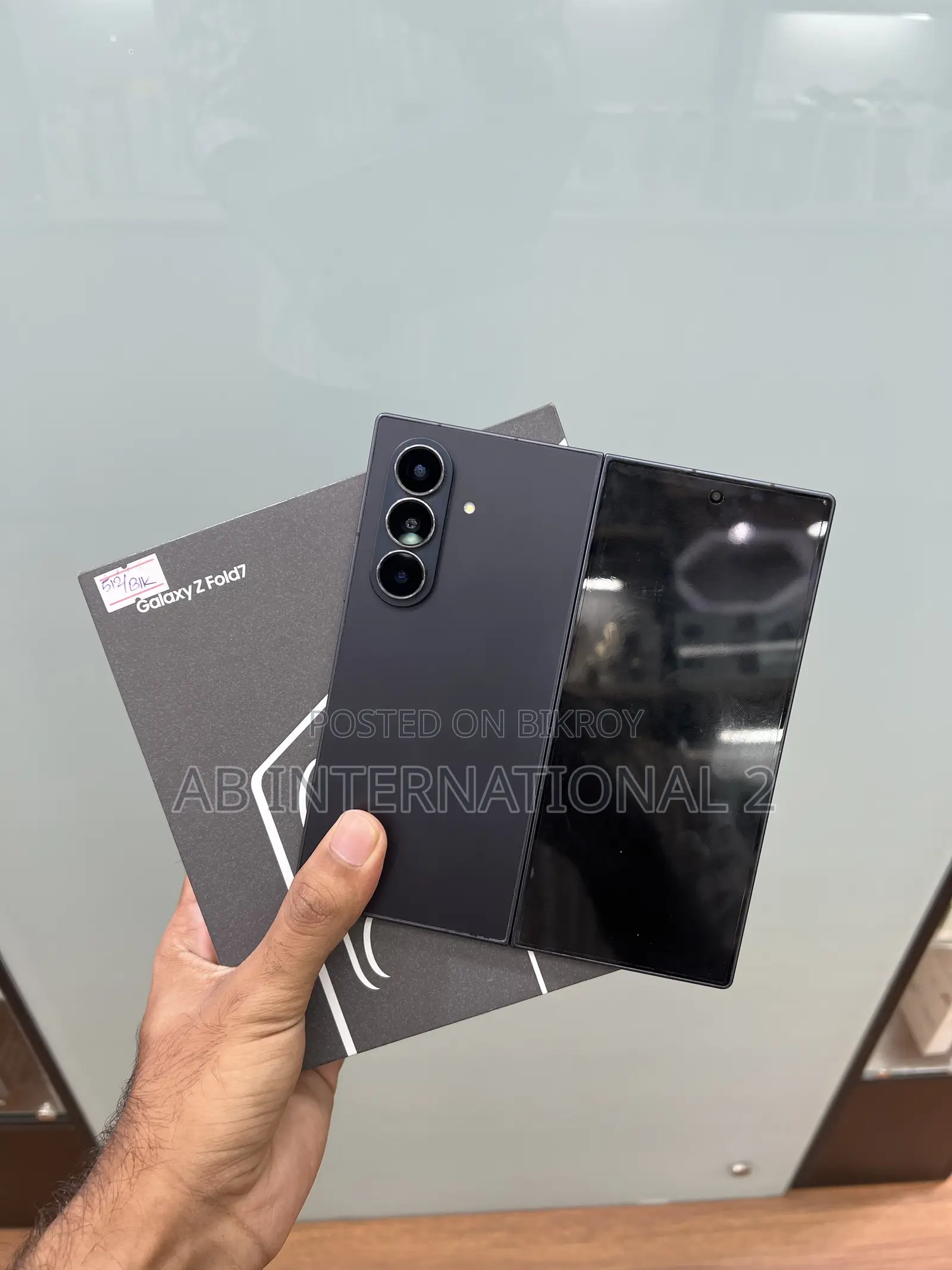 স্যামসাং গ্যালাক্সি জেড ফোল্ড৭ ৫১২ জিবি ব্ল্যাক