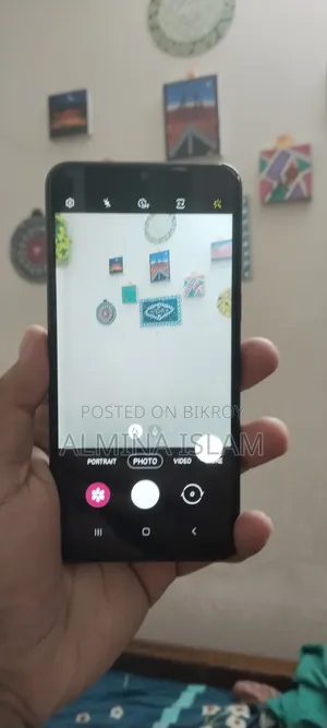 Samsung A10 32 GB Black