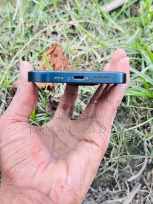 অ্যাপল আইফোন ১৩ ১২৮ জিবি সাদা