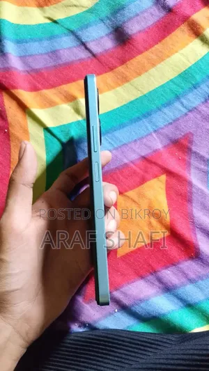 Vivo Y27 128 GB Blue