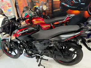 বাজাজ পালসার ১৫০ ২০২১ কালো