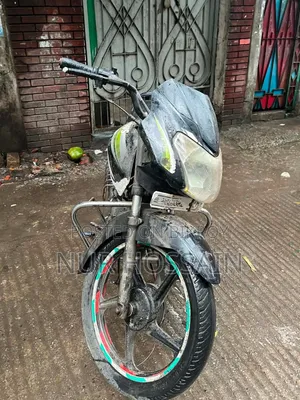 টিভিএস মেট্রো ২০১৭ ব্লু