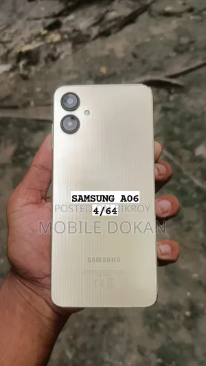 Samsung Galaxy A06 64 GB Gold