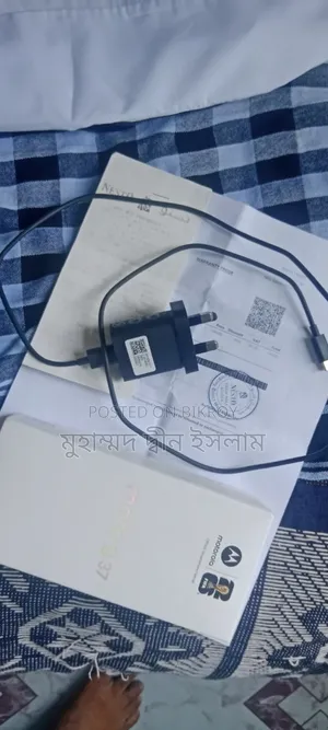 নিউ মোটোরালা মোটো জি৩৭ ১২৮ জিবি ব্ল্যাক