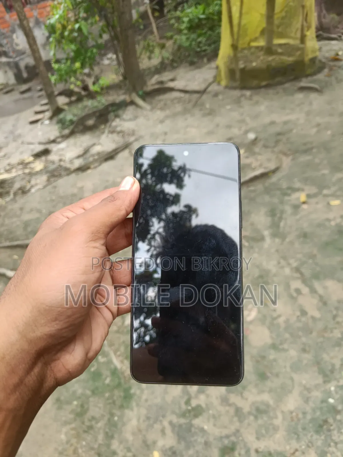 Vivo Y28 128 GB