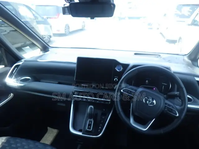 Toyota Voxy Hybrid S-Z 2WD 7-Seater 2022 Black