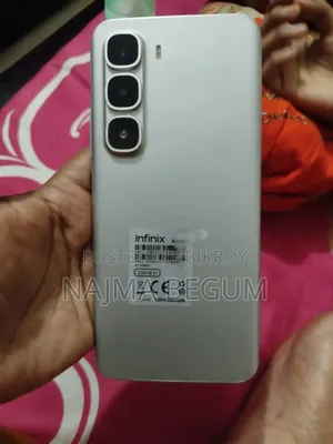 ইনফিনিক্স হট ৬০ প্রো+ ২৫৬ জিবি সিলভার