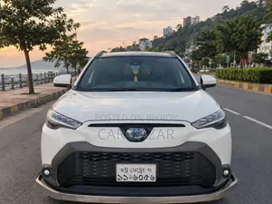 Toyota Corolla Cross L 2023 Pearl