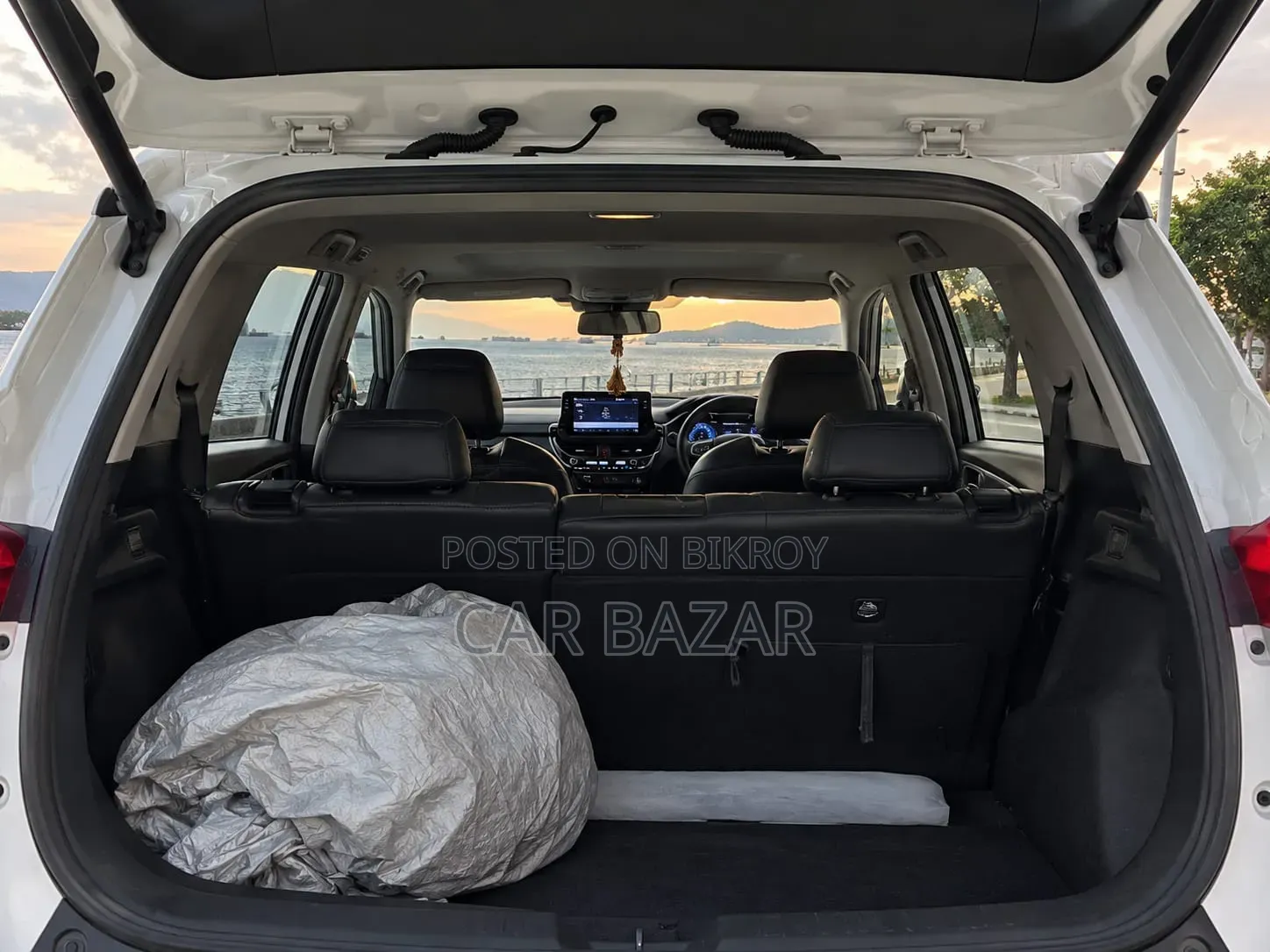 Toyota Corolla Cross L 2023 Pearl