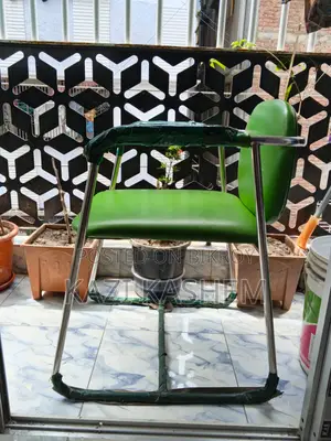 Steel Frame Reading Chair