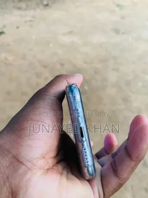 অ্যাপল আইফোন ১১ প্রো ২৫৬ জিবি হোয়াইট