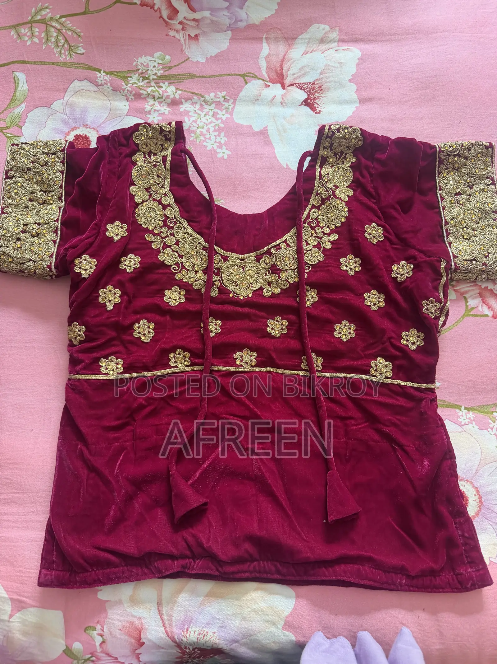 ব্যবহৃত পার্টি লেহেঙ্গা (ফুল ফ্রেশ)