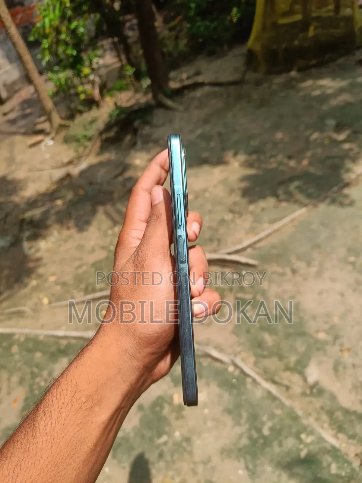Vivo Y28 128 GB
