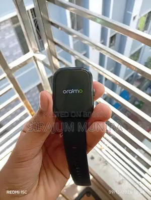 অরিমো ৫ লাইট স্মার্ট ওয়াচ ব্যবহৃত