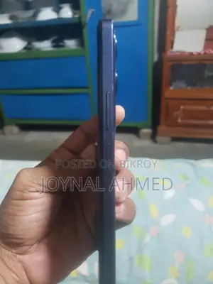 Vivo Y19 128 GB Blue
