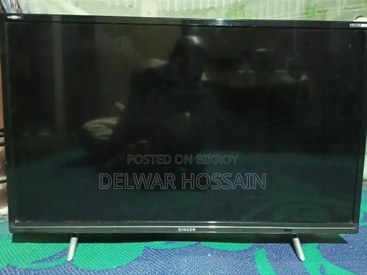 Singer. Smart 32" TV