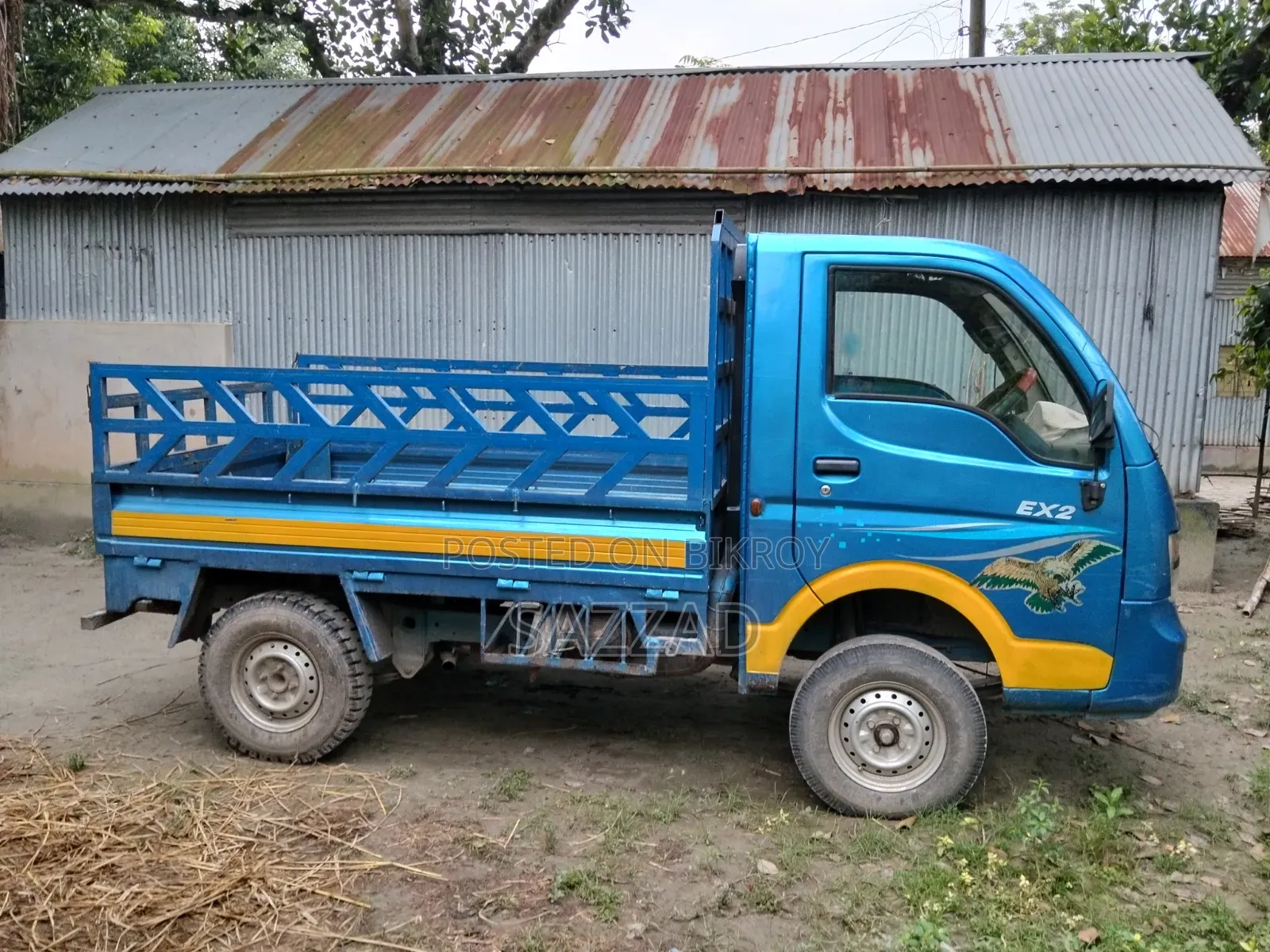 টাটা ইএক্স২ ট্রাকস
