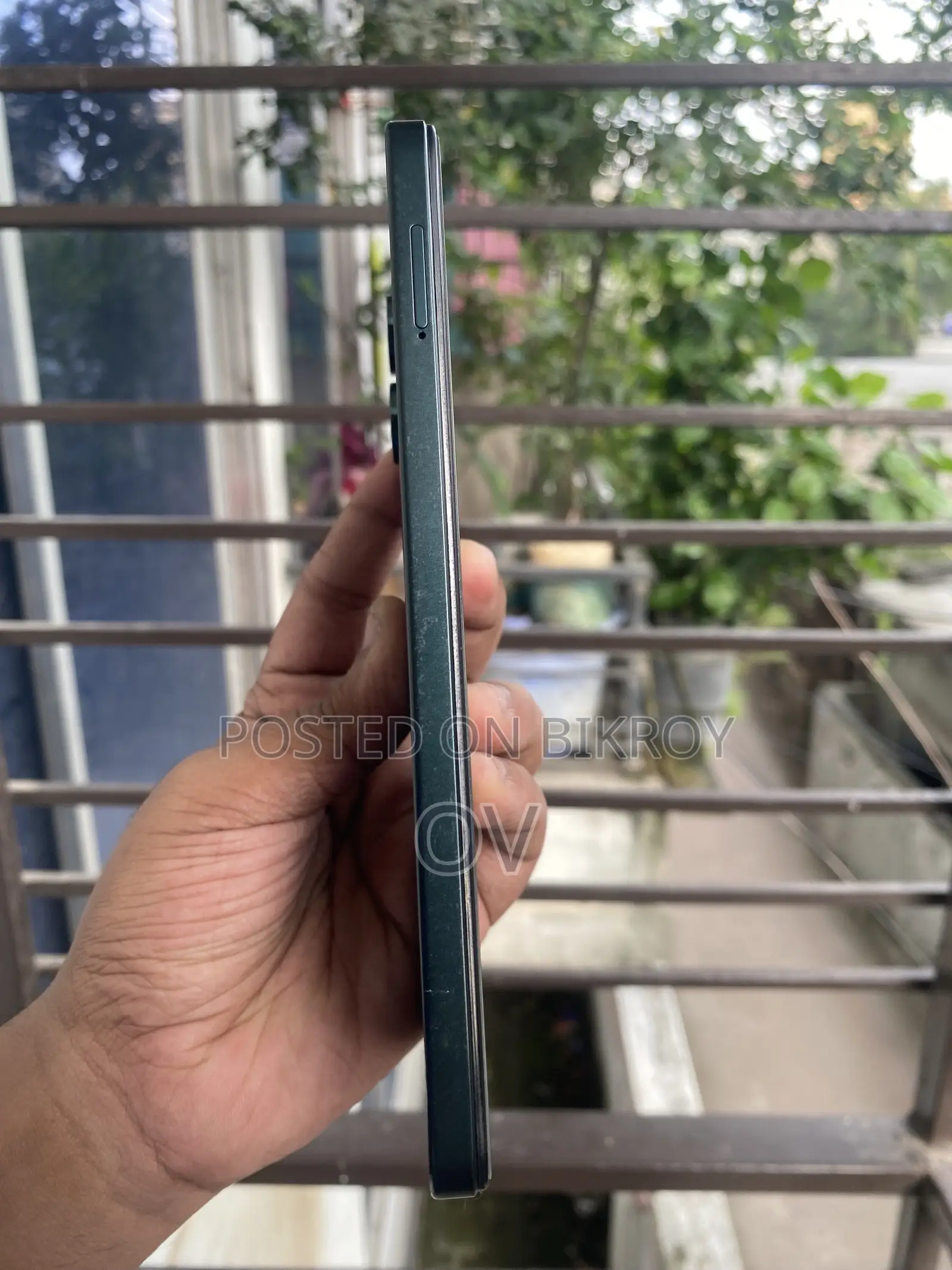 Vivo Y29s 128 GB Blue