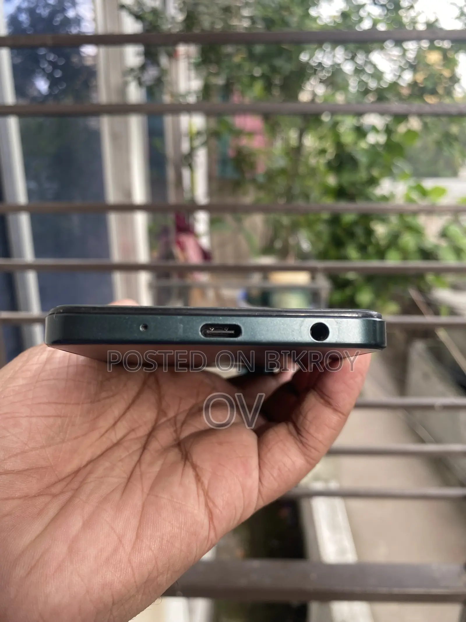 Vivo Y29s 128 GB Blue