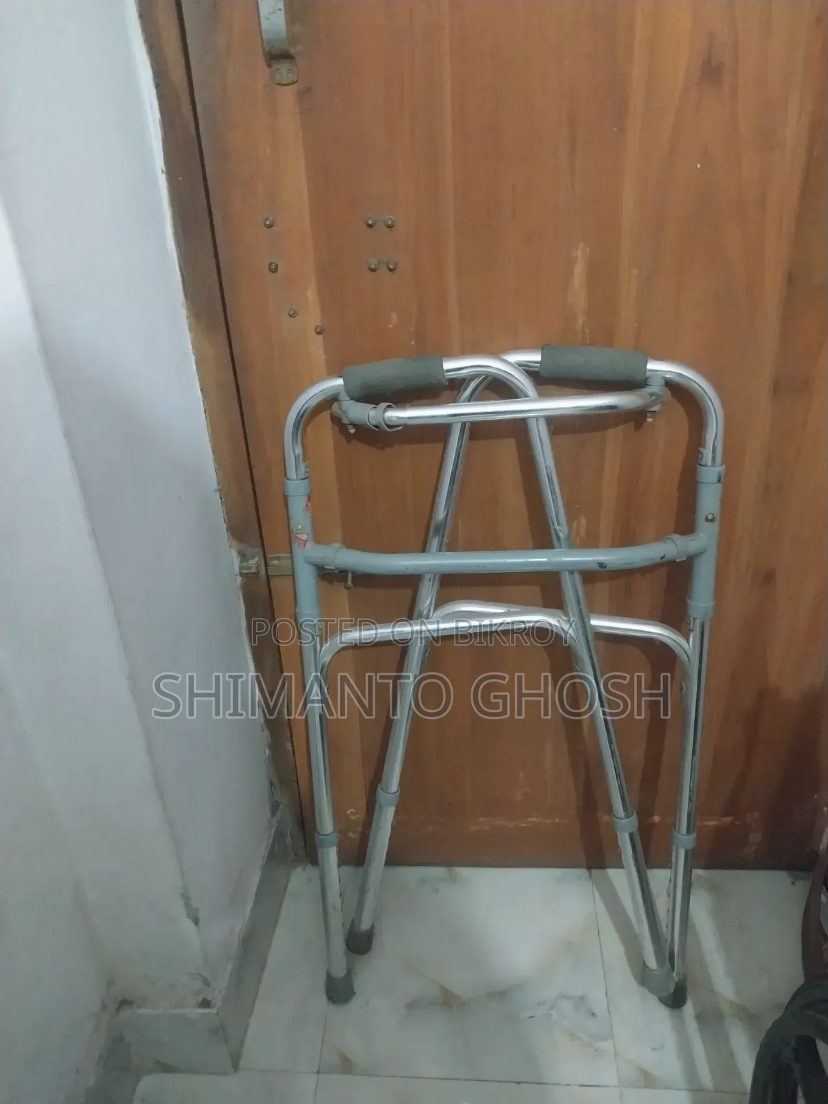 ফোল্ডিং ওয়াকার বিক্রি হবে (অরজিনাল ইন্ডিয়ান)