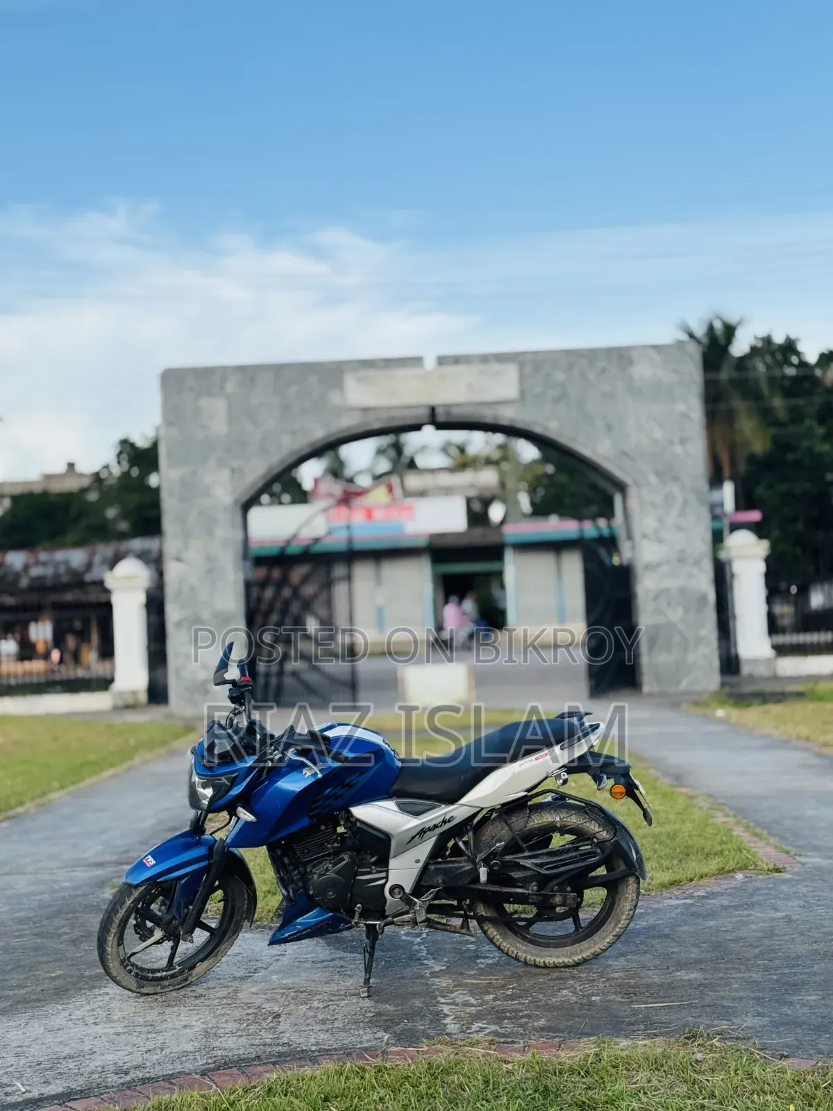 টিভিএস আপাচি আরটিআর ১৬০ ৪ভি ২০২০ ব্লু