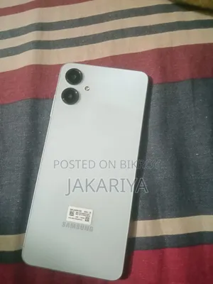 স্যামসাং গ্যালাক্সি এ০৬ ১২৮ জিবি হোয়াইট