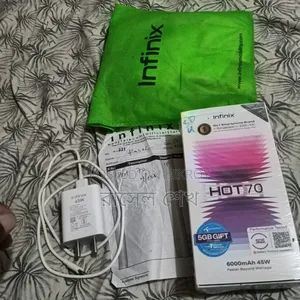 Infinix Hot 70 128 GB Silver