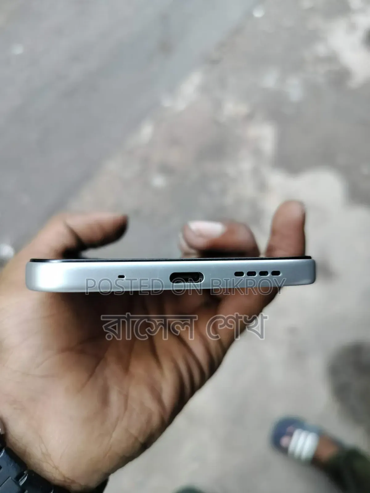 Infinix Hot 70 128 GB Silver
