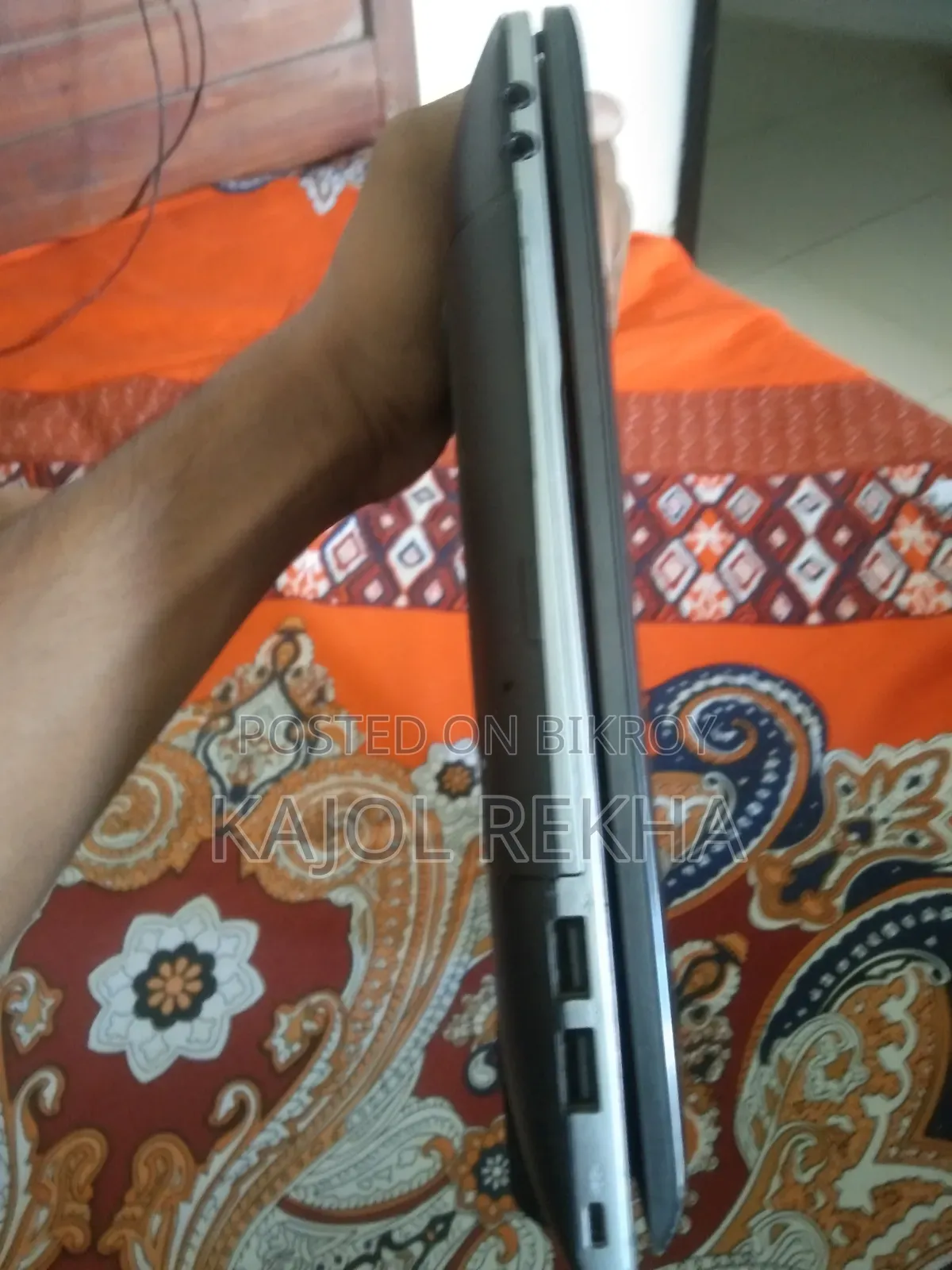 ল্যাপটপ স্যামসাং এন১১০ ৮জিবি ইন্টেল কোর আই৫ এসএসডি ১২৮জিবি