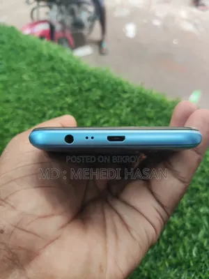 রিয়েলমি ৫ ৬৪ জিবি নীল