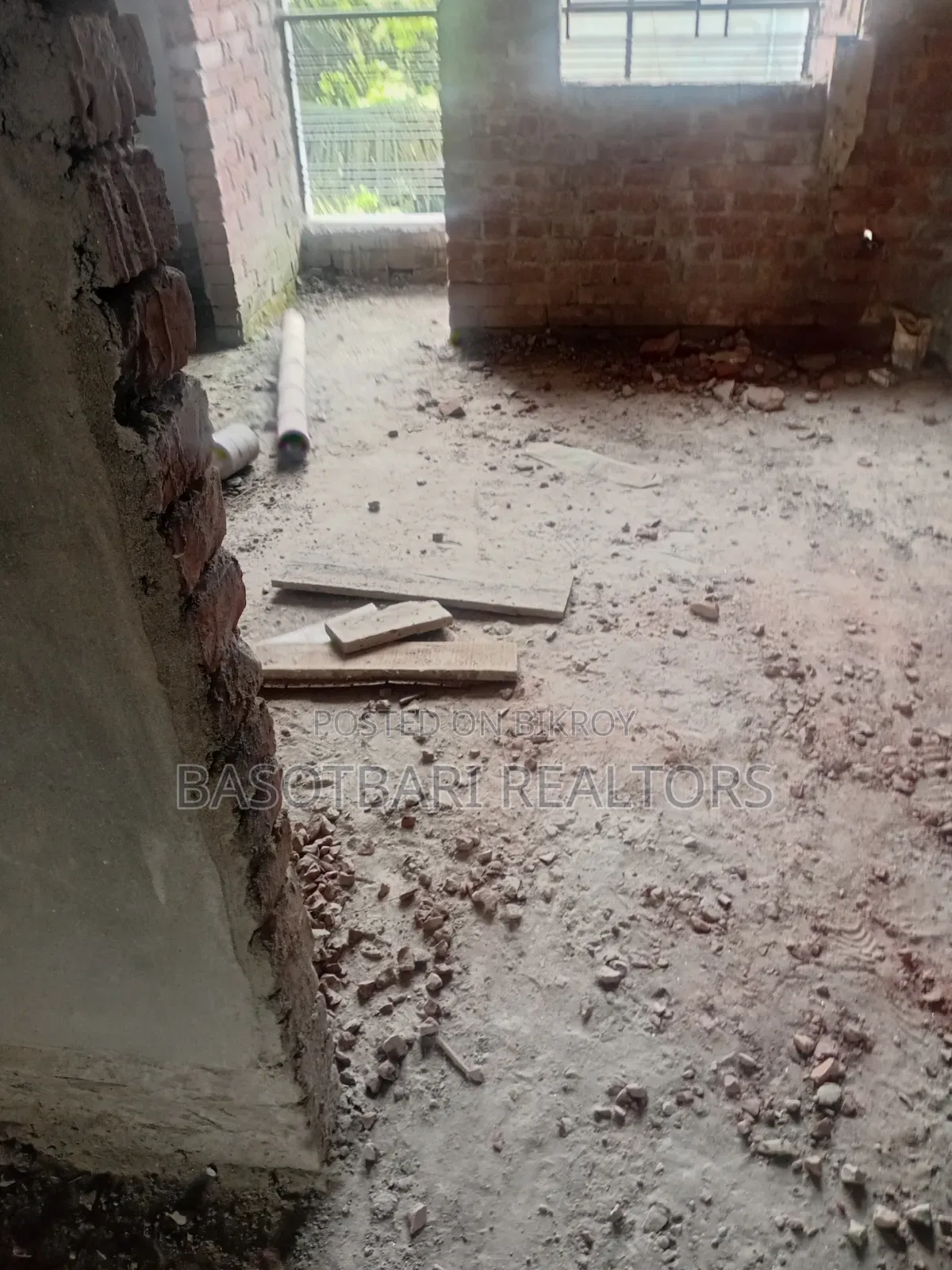 খিলগাঁওয়ে ৩ বেডরুমের অ্যাপার্টমেন্ট বিক্রয়