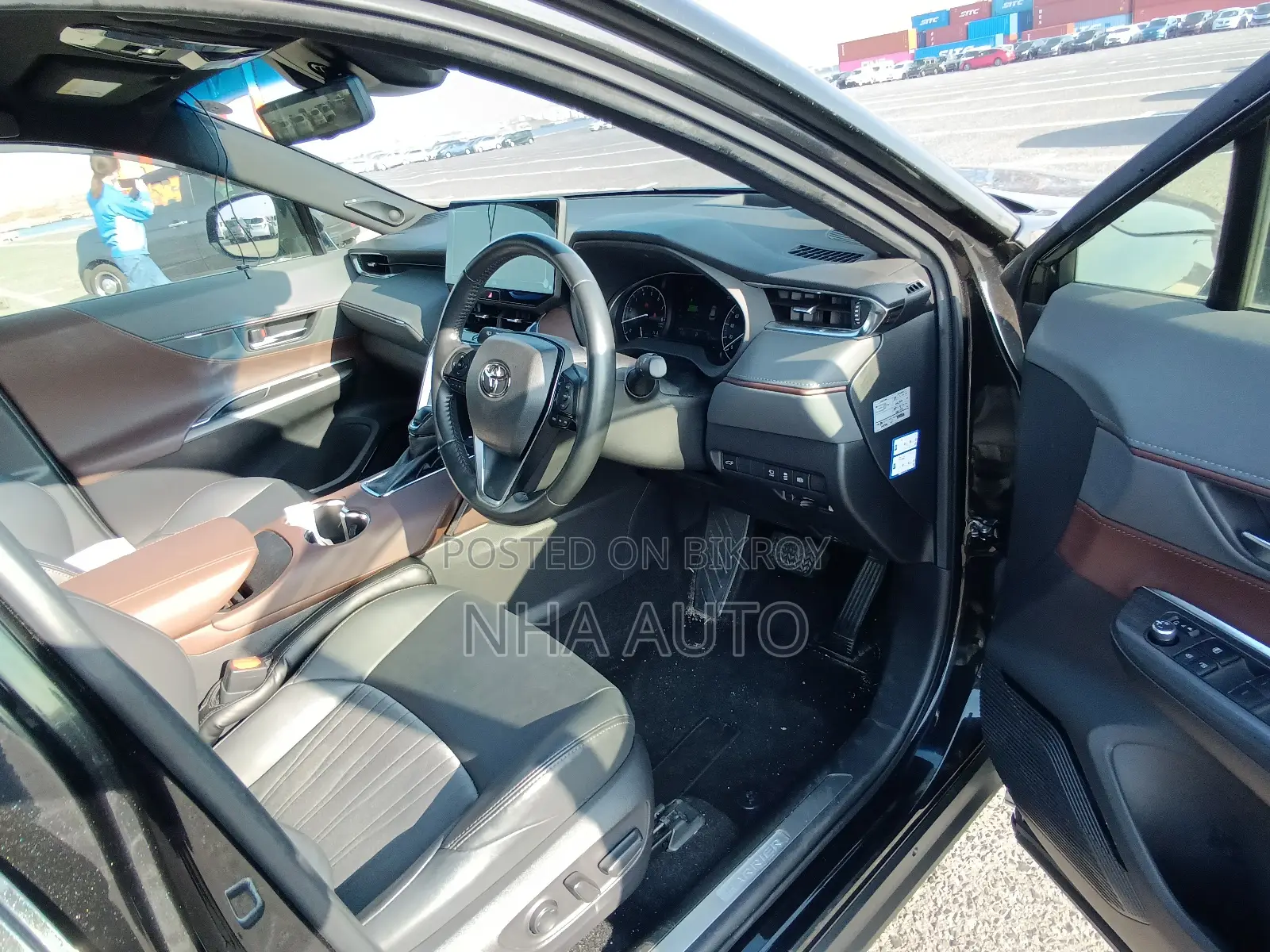 Toyota Harrier 2021 Black