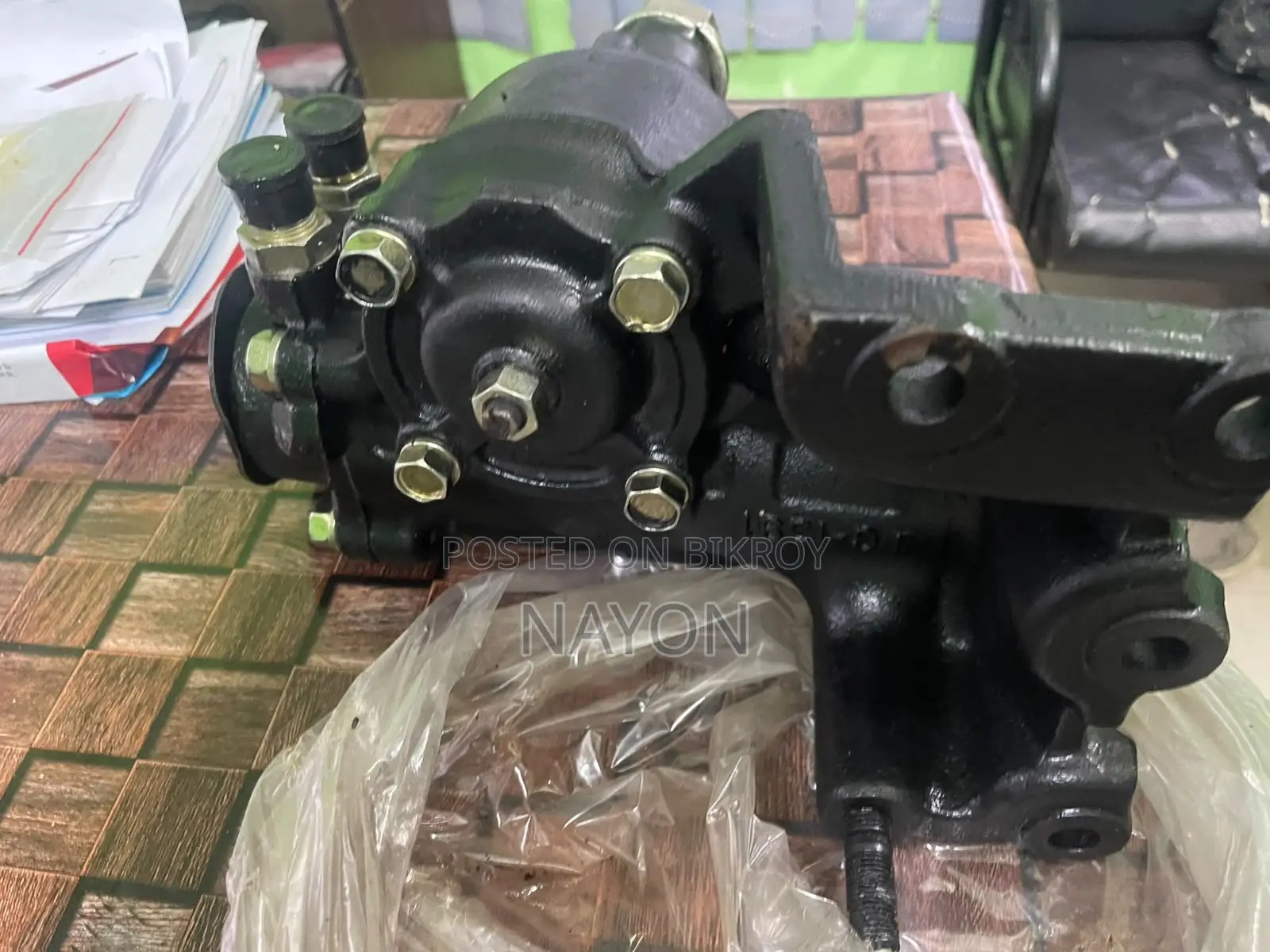 Japanese Power Steering Box - Toyota / Isuzu