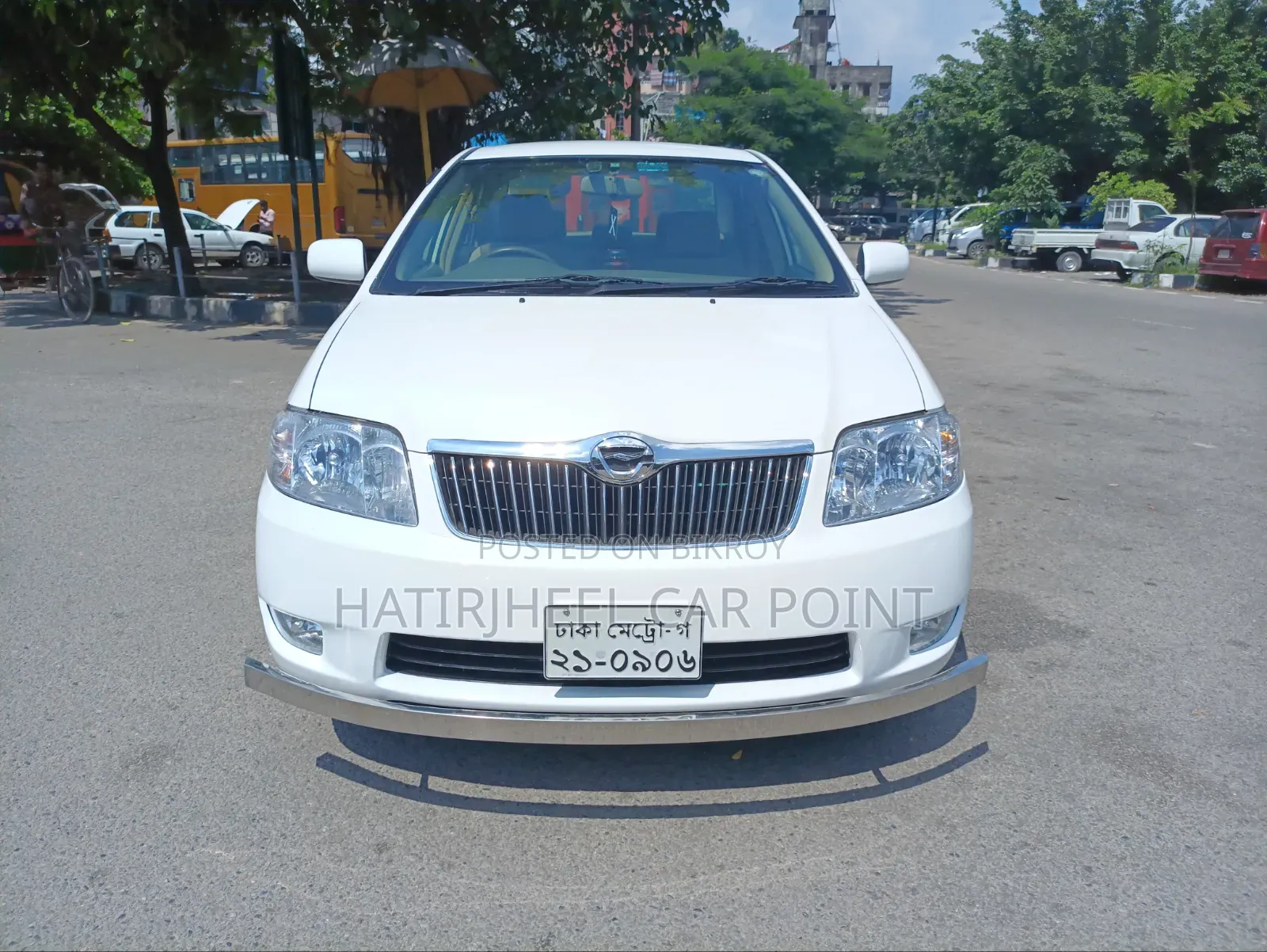 Toyota Corolla Sedan 2004 White