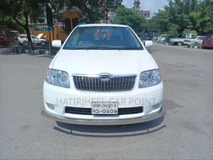 টয়োটা করোল্লা সেডান ২০০৪ হোয়াইট