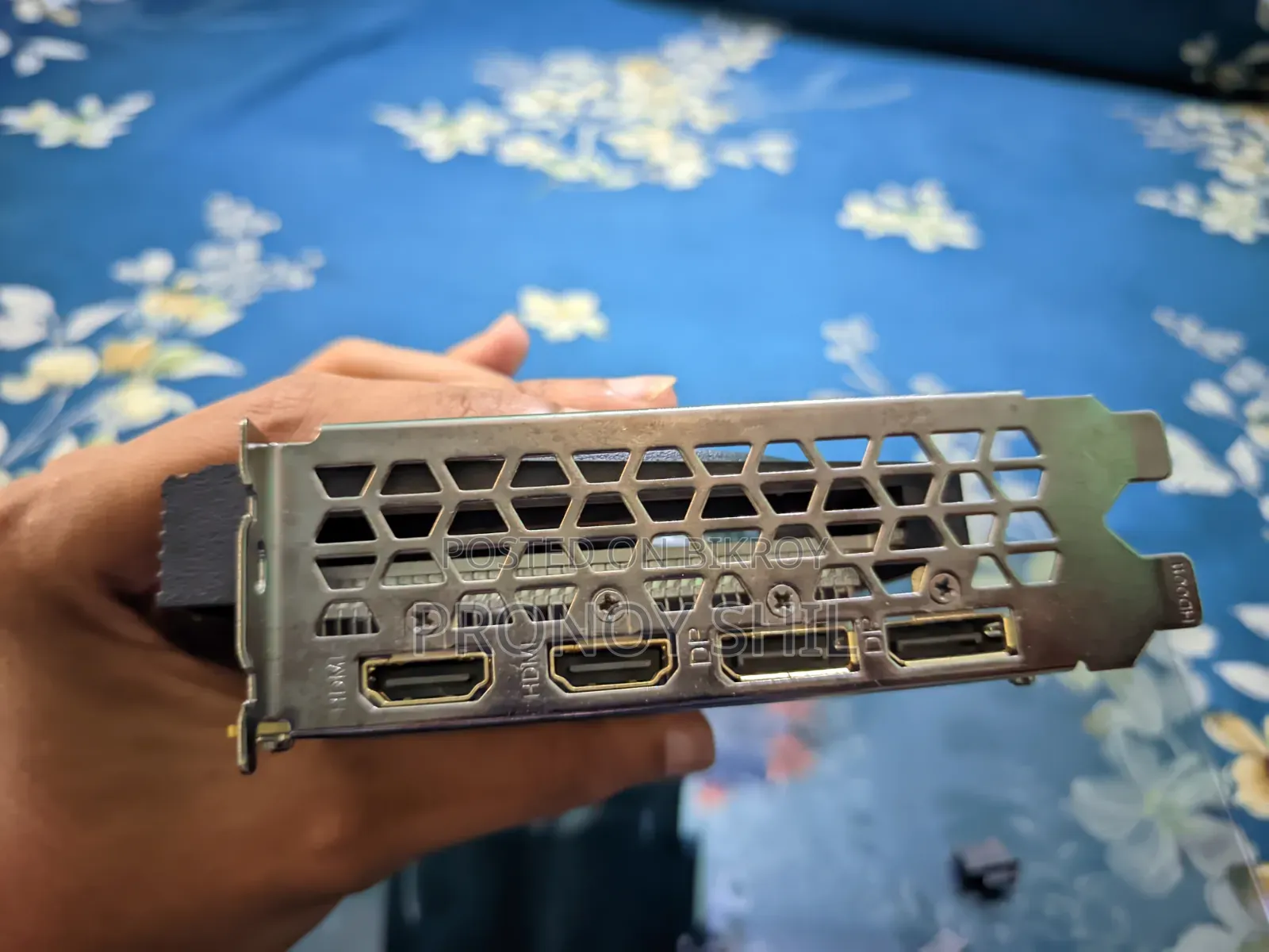 RTX 3050 Windforce OC 8GB