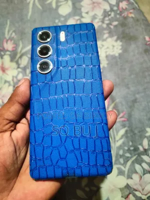 Tecno Camon 40 256 GB Blue