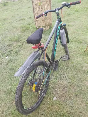 সাইকেল একদম নতুন কন্ডিশন