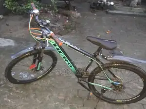 সাইকেল একদম নতুন কন্ডিশন