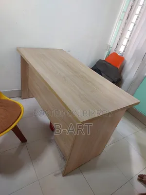 ম্যানেজার টেবিল