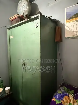 প্রিমিয়াম স্টিল আলমারি – মজবুত ও টেকসই